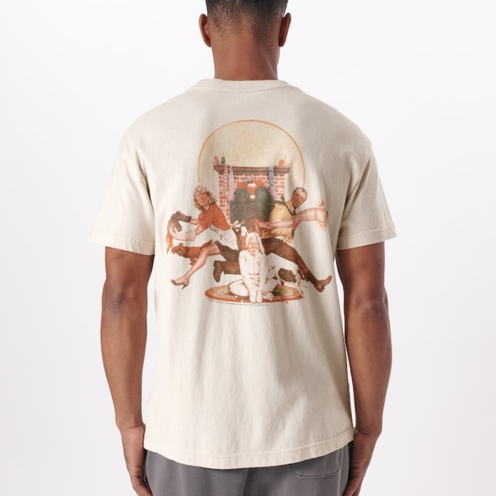 Abercrombie & Fitch “A Christmas Story” T-Shirt - Picture 2 of 9